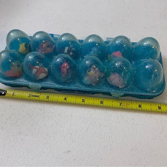 Hatchimals CollEGGtibles Lot of 10 Figures Blue Egg Cartons - Picture 2 of 4